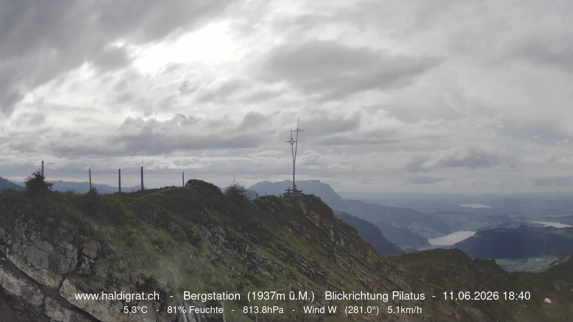 Wolfenschiessen: Bergstation Haldigrat (1937m) Blickrichtung West - Pilatus