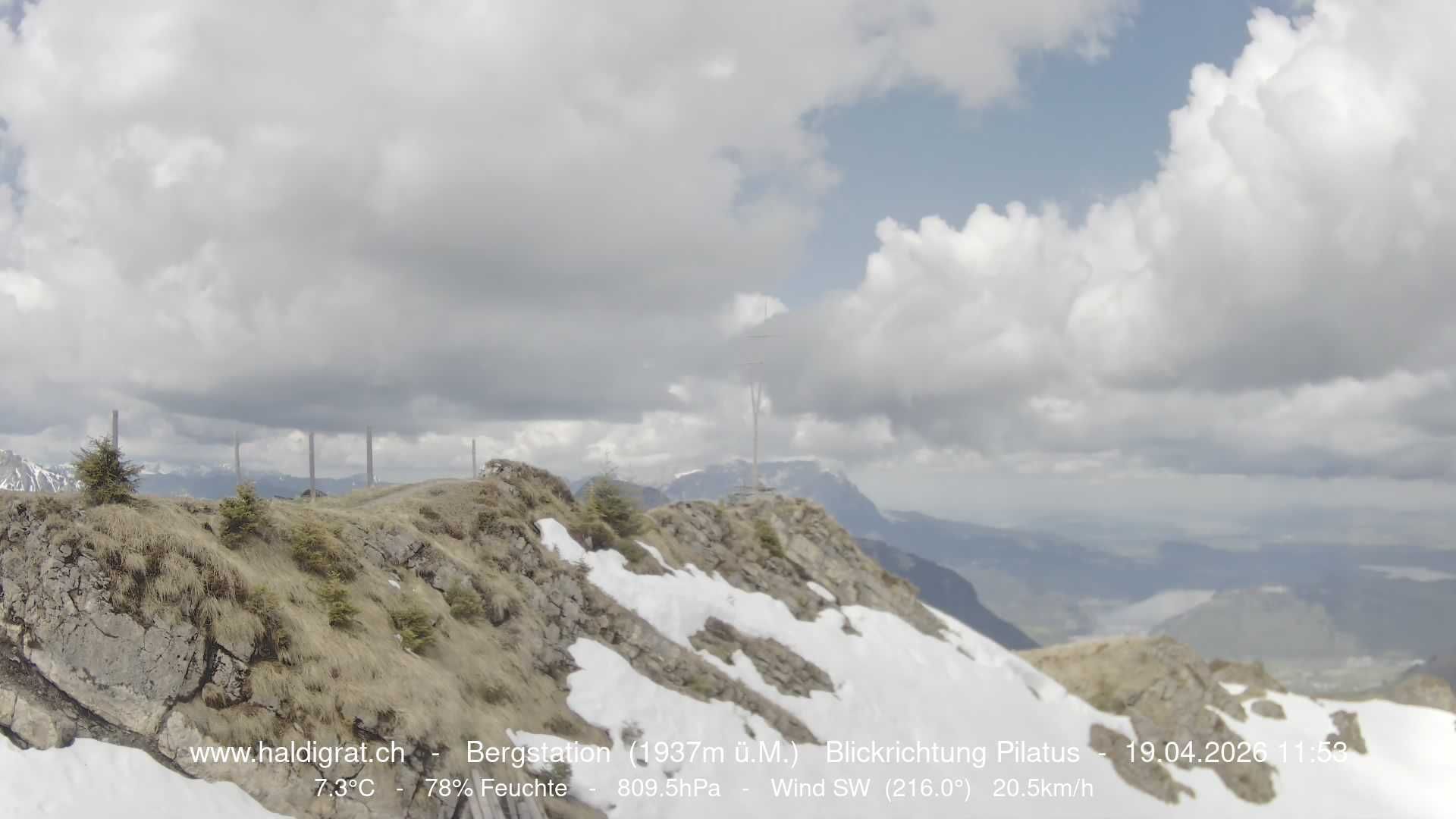 Wolfenschiessen: Bergstation Haldigrat (1937m) Blickrichtung West - Pilatus