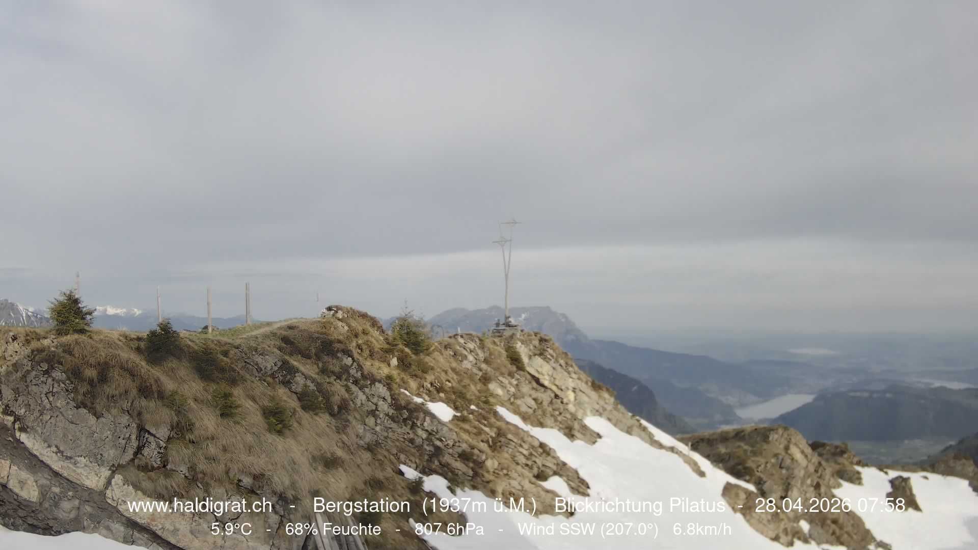 Wolfenschiessen: Bergstation Haldigrat (1937m) Blickrichtung West - Pilatus