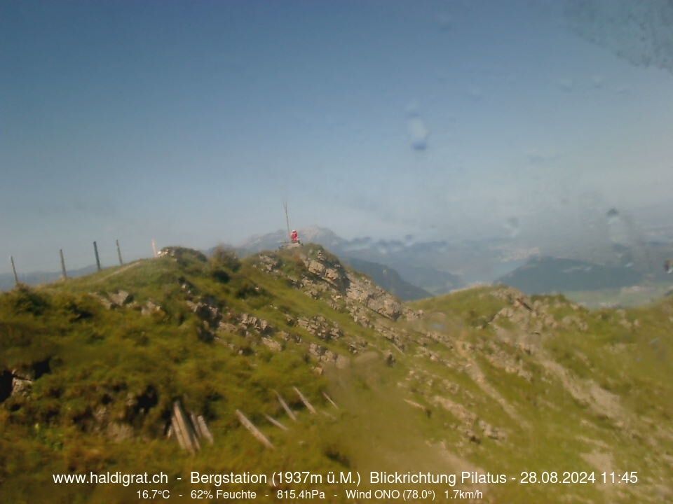 Wolfenschiessen: Bergstation Haldigrat (1937m) Blickrichtung West - Pilatus