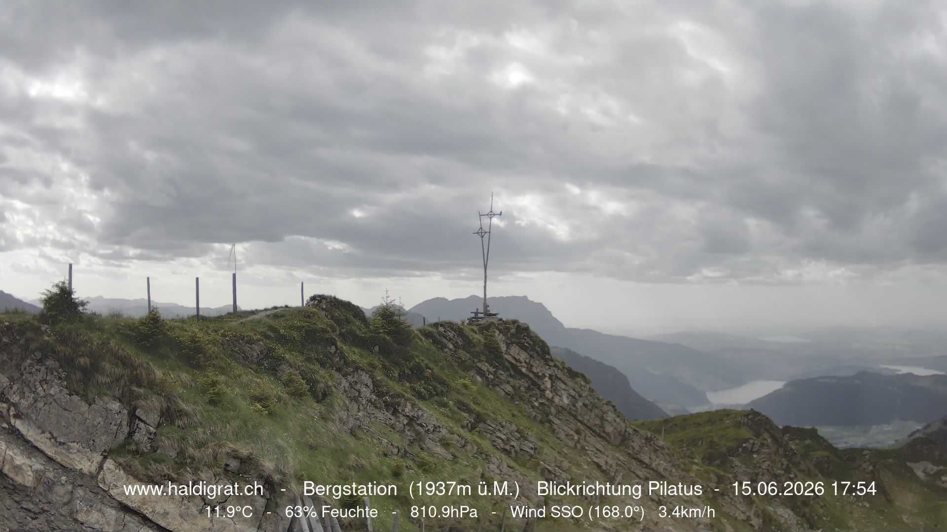 Wolfenschiessen: Bergstation Haldigrat (1937m) Blickrichtung West - Pilatus