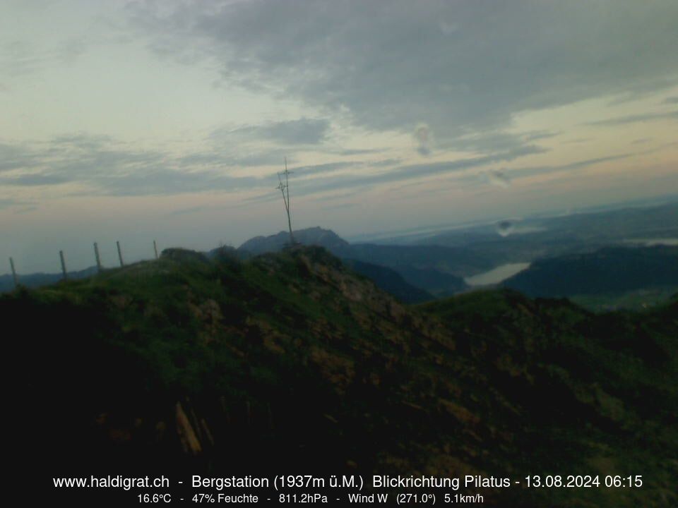 Wolfenschiessen: Bergstation Haldigrat (1937m) Blickrichtung West - Pilatus