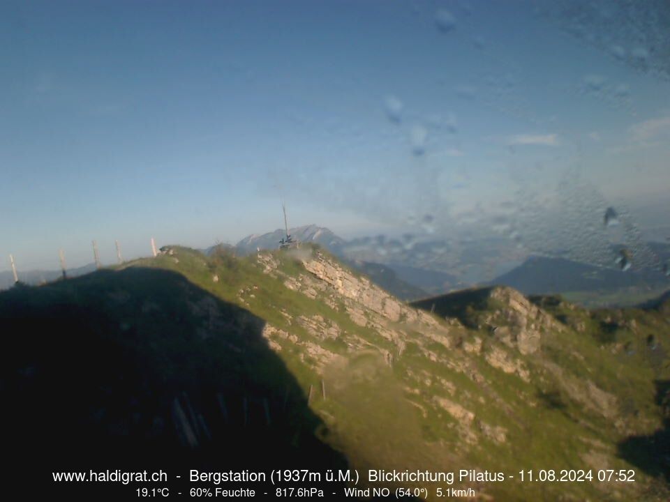 Wolfenschiessen: Bergstation Haldigrat (1937m) Blickrichtung West - Pilatus