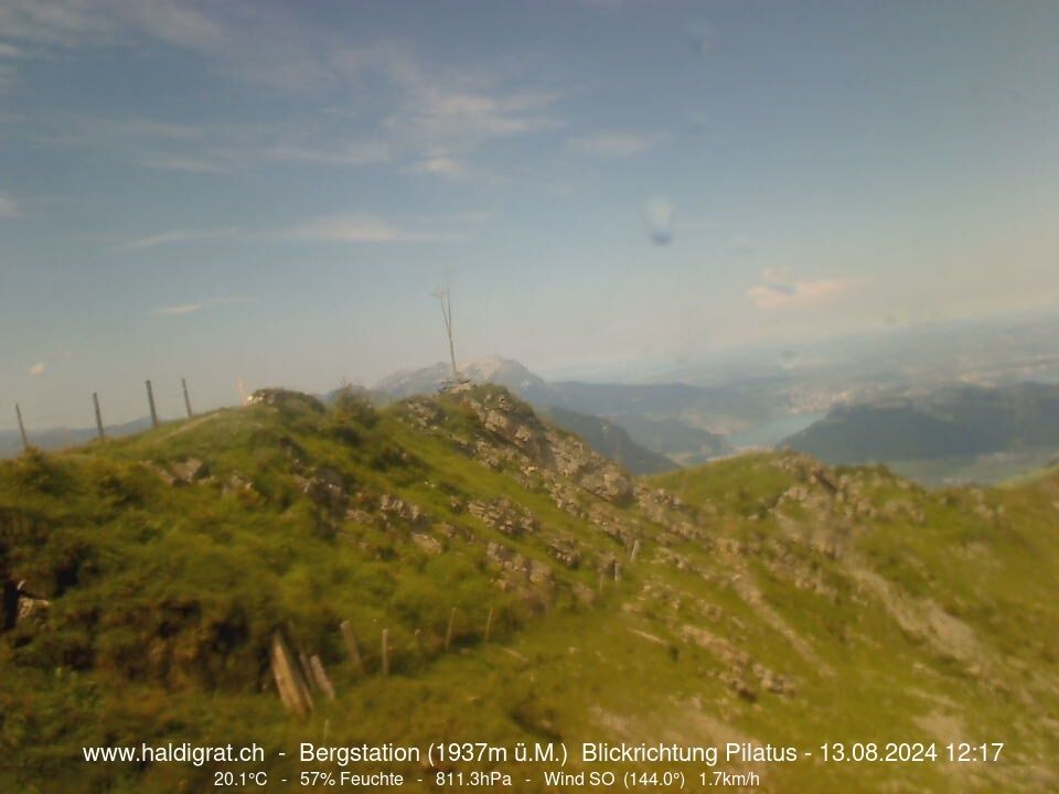 Wolfenschiessen: Bergstation Haldigrat (1937m) Blickrichtung West - Pilatus