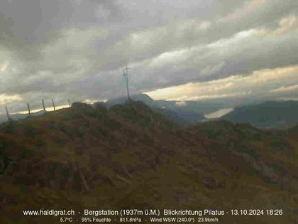 Wolfenschiessen: Bergstation Haldigrat (1937m) Blickrichtung West - Pilatus