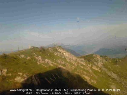 Wolfenschiessen: Bergstation Haldigrat (1937m) Blickrichtung West - Pilatus