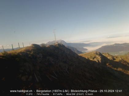 Wolfenschiessen: Bergstation Haldigrat (1937m) Blickrichtung West - Pilatus