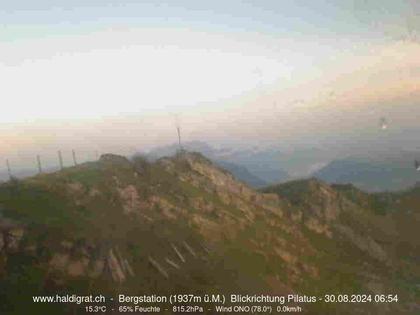 Wolfenschiessen: Bergstation Haldigrat (1937m) Blickrichtung West - Pilatus