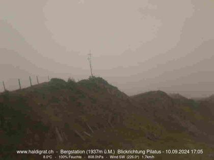 Wolfenschiessen: Bergstation Haldigrat (1937m) Blickrichtung West - Pilatus