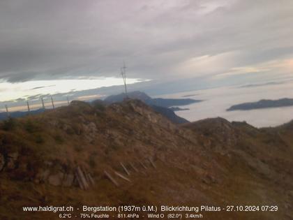 Wolfenschiessen: Bergstation Haldigrat (1937m) Blickrichtung West - Pilatus