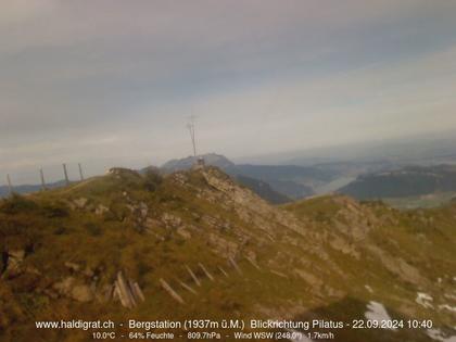 Wolfenschiessen: Bergstation Haldigrat (1937m) Blickrichtung West - Pilatus