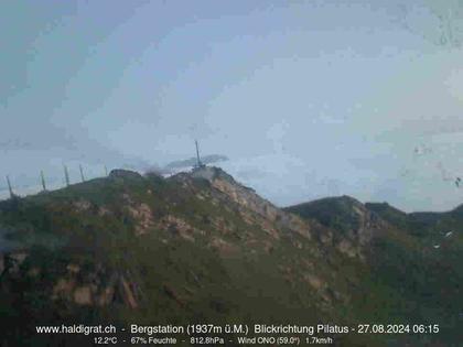 Wolfenschiessen: Bergstation Haldigrat (1937m) Blickrichtung West - Pilatus