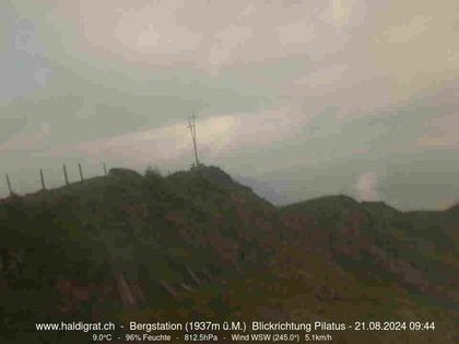 Wolfenschiessen: Bergstation Haldigrat (1937m) Blickrichtung West - Pilatus