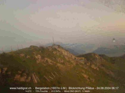 Wolfenschiessen: Bergstation Haldigrat (1937m) Blickrichtung West - Pilatus