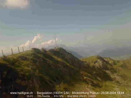 Wolfenschiessen: Bergstation Haldigrat (1937m) Blickrichtung West - Pilatus