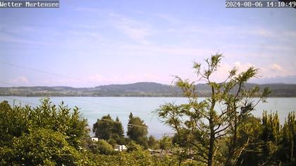 Vully-les-Lacs: Lake Murten