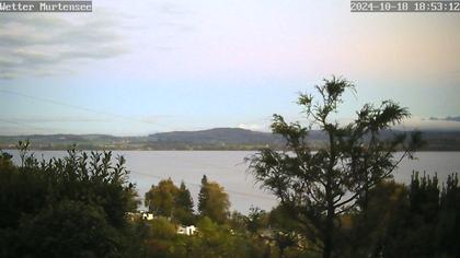 Vully-les-Lacs: Lake Murten