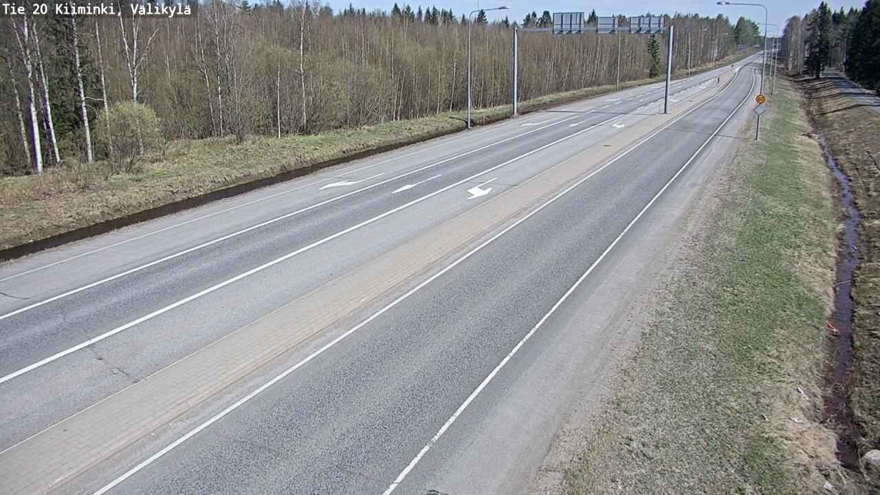 Traffic Cam Oulu: Tie 20 Kiiminki, Välikylä - Kuusamoon