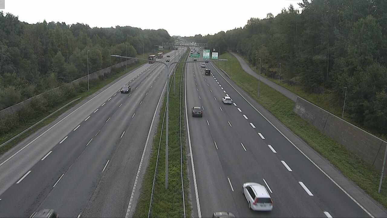 Traffic Cam Espoo: Tie - Westend