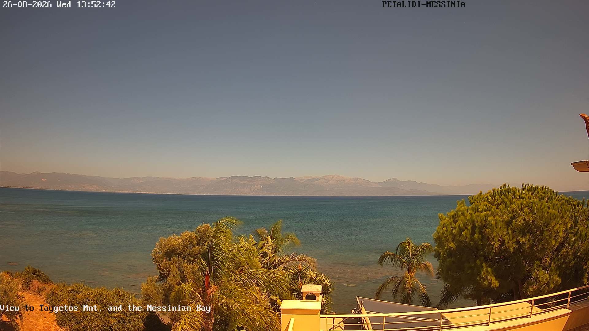 Traffic Cam Petalidi › East: Taygetus