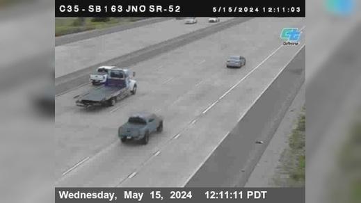 Traffic Cam San Diego › South: C035) SR-163 : Just North Of SR-52