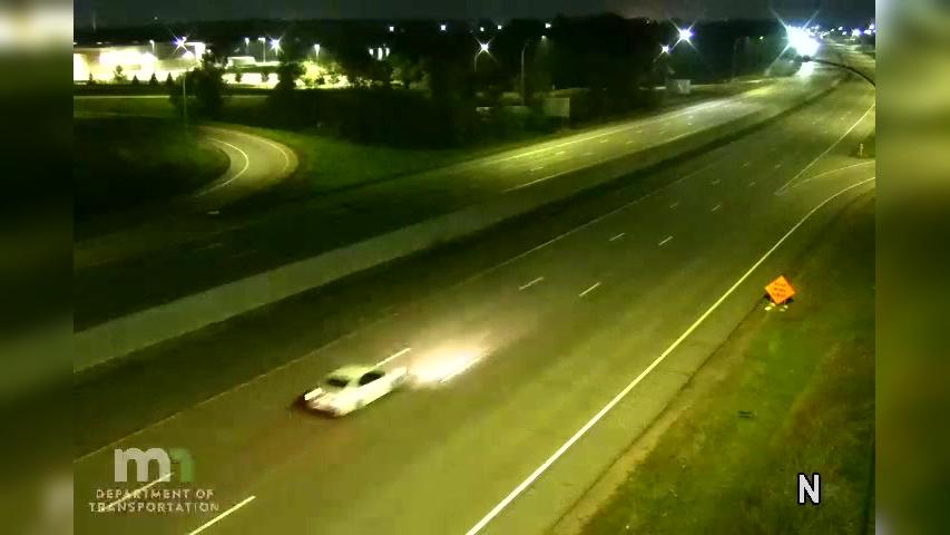 Traffic Cam Woodbury: I-494 EB @ Tamarack Rd