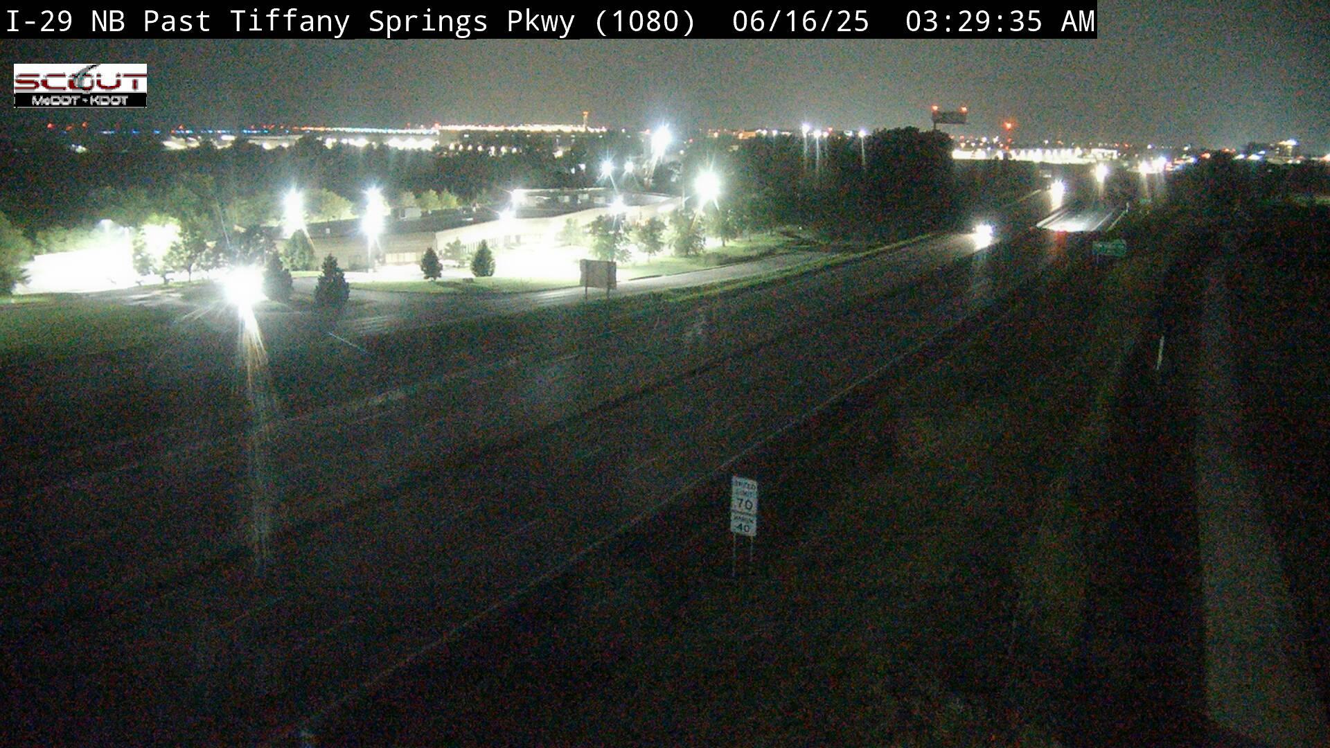 Traffic Cam Kansas City: I- N @ N of Tiffany Springs Pkwy