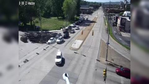 Traffic Cam Harrisburg: US 22 @ MACLAY ST