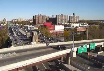 Traffic Cam Edgewater › West: I-278 at Whittier St