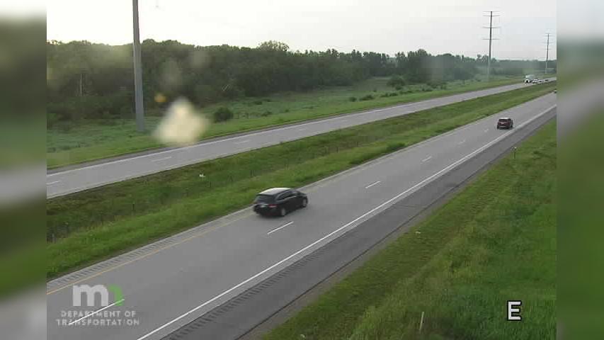 Traffic Cam Clearwater: I-94: I-94 EB W of T.H.24 (MP 176)
