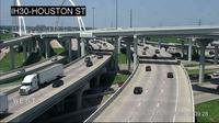 South Side PID > East: IH30 @ Houston St - El día