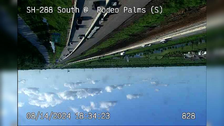 Traffic Cam Manvel › South: SH-288 South @ Rodeo Palms (S)