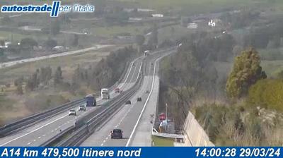 Preview delle webcam di Colle Lame: A14 km 479,500 itinere nord