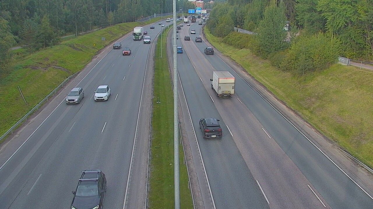Traffic Cam Espoo: Tie 101 Reimarla - Kehä I