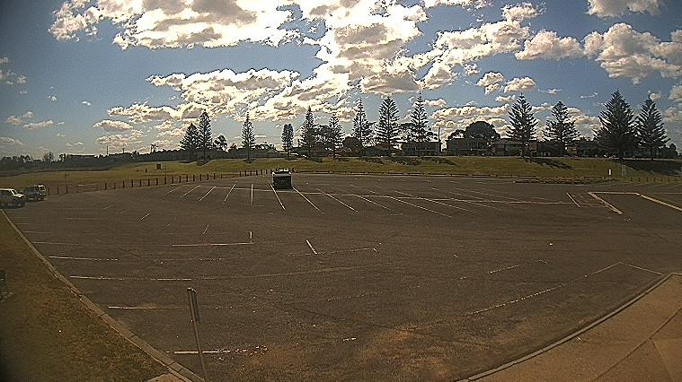 Traffic Cam Werribee: Werribee South Boat Ramp - Beach Road - Port Phillip Bay