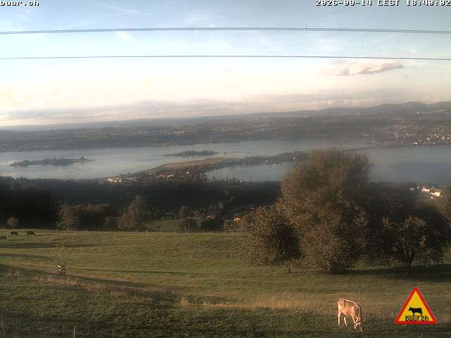 Altendorf › Norden: Freienbach-Hurden-Seefeld - Ledigatter (Seedammdurchlass) - Seedamm - Holzbrücke Rapperswil-Hurden