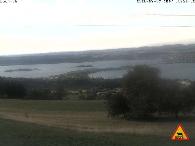 Altendorf › Norden: Freienbach-Hurden-Seefeld - Ledigatter (Seedammdurchlass) - Seedamm - Holzbrücke Rapperswil-Hurden