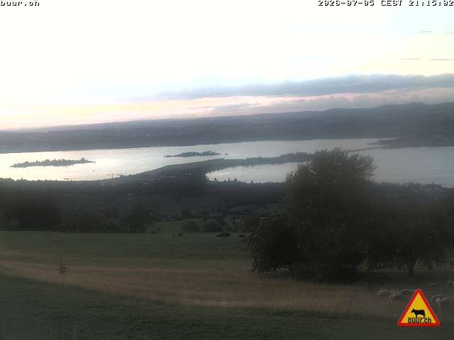 Altendorf › Norden: Freienbach-Hurden-Seefeld - Ledigatter (Seedammdurchlass) - Seedamm - Holzbrücke Rapperswil-Hurden