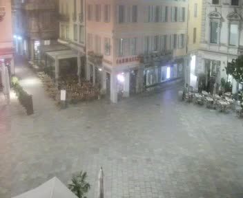 Lugano: Piazza Riforma