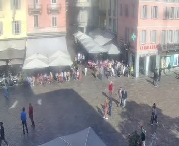 Lugano: Piazza Riforma