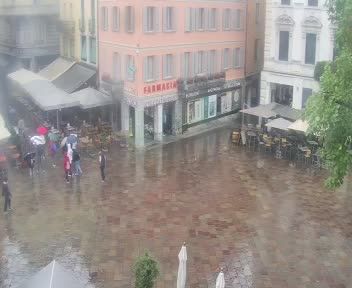 Lugano: Piazza Riforma
