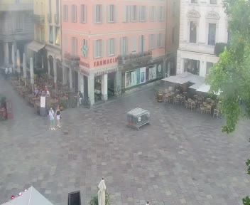 Lugano: Piazza Riforma