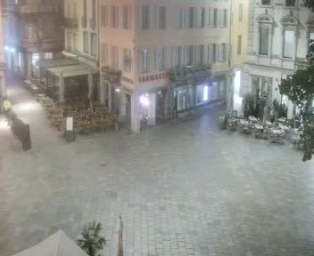 Lugano: Piazza Riforma