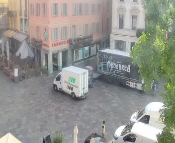 Lugano: Piazza Riforma
