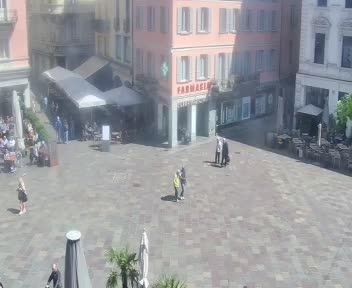 Lugano: Piazza Riforma