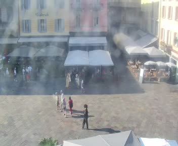 Lugano: Piazza Riforma
