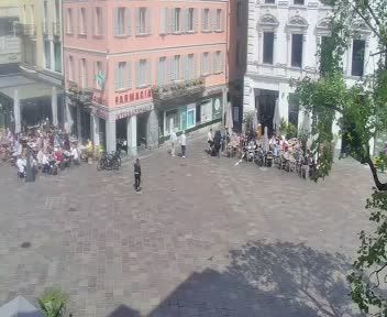 Lugano: Piazza Riforma