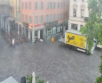 Lugano: Piazza Riforma