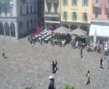Lugano: Piazza Riforma