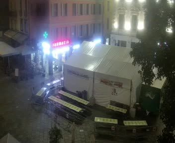 Lugano: Piazza Riforma